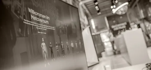 The Cue Group as a technical partner for hybrid events with streaming production and AV technology solutions