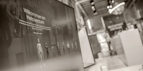 The Cue Group as a technical partner for hybrid events with streaming production and AV technology solutions